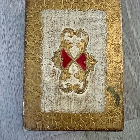 Vintage Gold Framed Prayer and Artwork - Picture 3 of 10